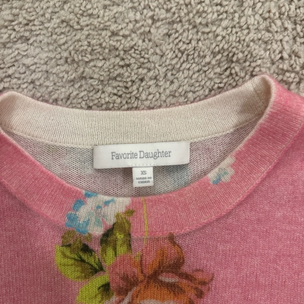 Favorite daughter Floral pink sweater - Picture 4 of 6